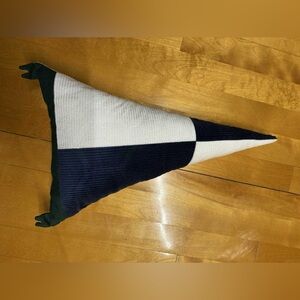 Navy blue/green/white triangle toss/throw decorative pillow